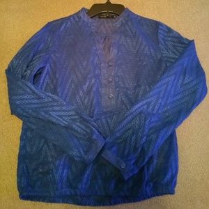#115 Limited Blue V-Neck Button Up Blouse